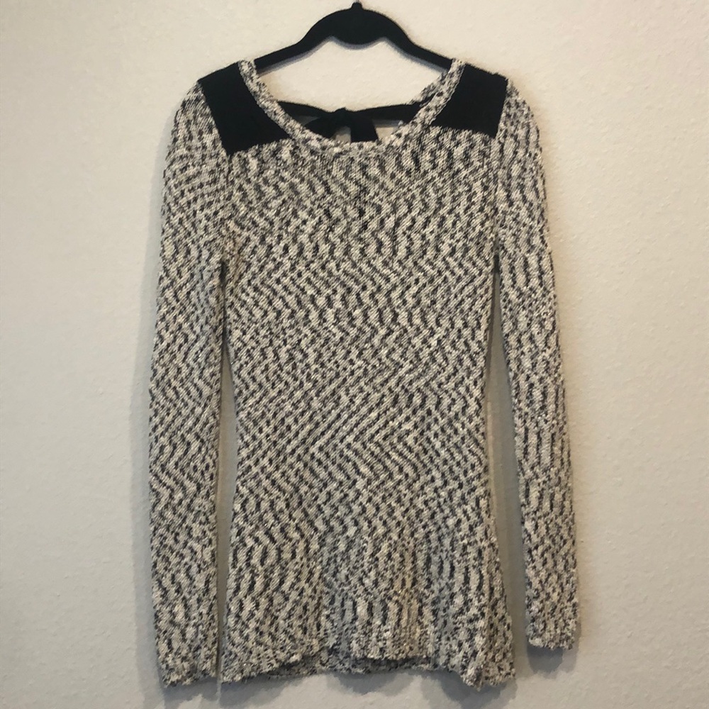 Maurices black and white shimmer sweater, size XS